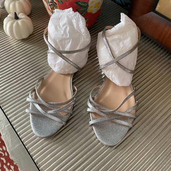*New* J.Crew Silver Glitter Sandals - Picture 1 of 6